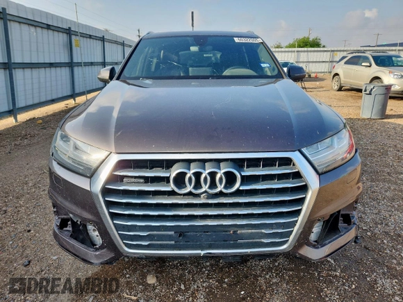 2018 Audi Q7 Premium Plus z VIN WA1LAAF73JD013401, wystawiony jako Copart lot #60322005 z przebiegiem 168 325 mil mil oraz Szkoda całkowita • Salvage title. Historia ofert i sprzedaży dostępna na DreamBid. Obrazek 5.
