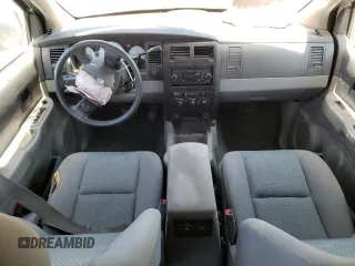 2008 Dodge Durango z VIN 1D8HB38N98F145126, wystawiony jako Copart lot #62556464 z przebiegiem 113 420 mil mil oraz Szkoda całkowita • Salvage title. Historia ofert i sprzedaży dostępna na DreamBid. Obrazek 8.