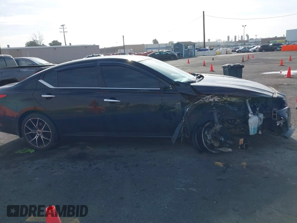 2020 Nissan Altima SV with VIN 1N4BL4DV1LC281229, listed as a IAAI auction lot 41801379 with 49,925 mi miles and . Bid and sale history available at DreamBid. Image 12.