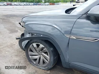 2020 Volkswagen Atlas с VIN 1V2YC2CA4LC215683, выставлен на аукционе IAAI как лот 42235522 с пробегом 53 189 миль миль и . История ставок и продаж доступна на DreamBid. Изображение 6.