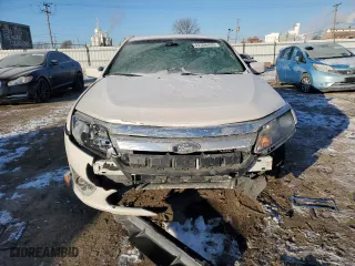 2011 Ford Fusion Hybrid with VIN 3FADP0L34BR340473, listed as a Copart auction lot 42306435 with 110,545 mi miles and Salvage Title. Bid and sale history available at carsss.com. Image 5.