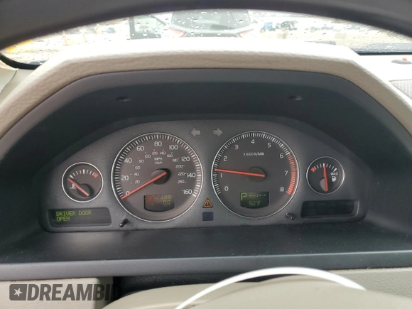 2005 Volvo XC90 with VIN YV1CZ592951210337, listed as a Copart auction lot 86804364 with 172,398 mi miles and Salvage Title. Bid and sale history available at carsss.com. Image 9.