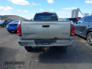2007 Dodge Ram 2500 SLT with VIN 1D7KS28C07J553495, listed as a IAAI auction lot 41735695 with 405,368 mi miles. Bid and sale history available at carsss.com. Image 16.