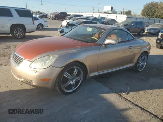 2002 Lexus SC with VIN JTHFN48Y220012911, listed as a Copart auction lot 74713704 with 207,738 mi miles and Salvage Title. Bid and sale history available at carsss.com. Image 1.