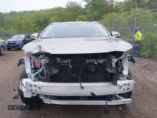 2025 Lexus NX 350h Premium z VIN JTJGKCEZ2S2054535, wystawiony jako IAAI lot #42300774 z przebiegiem 2 612 mil mil oraz . Historia ofert i sprzedaży dostępna na DreamBid. Obrazek 13.