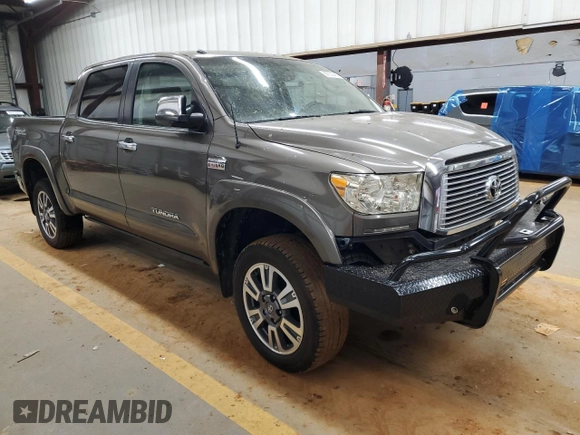 2010 Toyota Tundra Limited z VIN 5TFHW5F16AX119890, wystawiony jako Copart lot #88932465 z przebiegiem 312 300 mil mil oraz Czysty tytuł • Clean title. Historia ofert i sprzedaży dostępna na DreamBid. Obrazek 4.