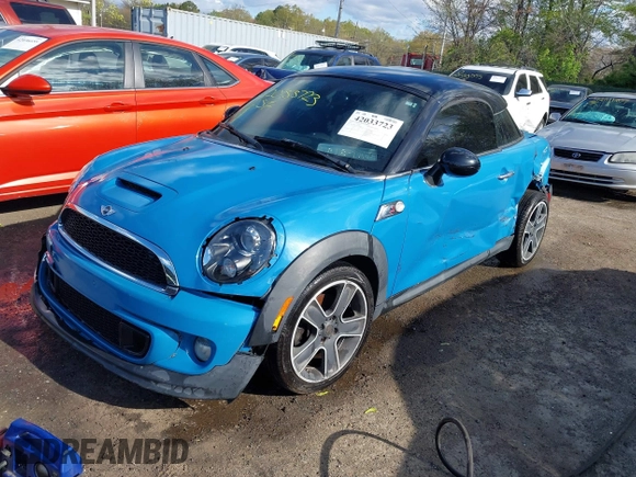 2013 MINI Coupe S with VIN WMWSX3C55DT466604, listed as a IAAI auction lot 42033723 with 109,814 mi miles and . Bid and sale history available at DreamBid. Image 16.