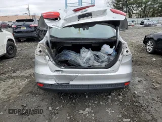 2017 Ford Focus SE with VIN 1FADP3F29HL285806, listed as a Copart auction lot 88315935 with 132,716 mi miles and Salvage Title. Bid and sale history available at carsss.com. Image 6.