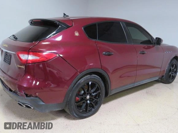 2017 Maserati Levante z VIN ZN661XUA8HX224525, wystawiony jako Copart lot #58851125 z przebiegiem 78 359 mil mil oraz Szkoda całkowita • Salvage title. Historia ofert i sprzedaży dostępna na DreamBid. Obrazek 4.