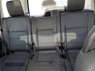 2005 Land Rover LR3 SE with VIN SALAD254X5A315396, listed as a Copart auction lot 60348205 with 182,099 mi miles and Salvage title. Bid and sale history available at DreamBid. Image 10.