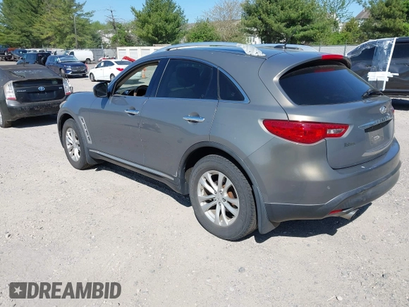 2011 Infiniti FX35 with VIN JN8AS1MW0BM141914, listed as a IAAI auction lot 42151160 with 211,708 mi miles. Bid and sale history available at carsss.com. Image 3.