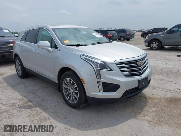 2017 Cadillac XT5 Luxury FWD z VIN 1GYKNBRS0HZ109439, wystawiony jako IAAI lot #42063044 z przebiegiem 79 851 mil mil oraz . Historia ofert i sprzedaży dostępna na DreamBid. Obrazek 1.