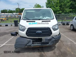 2019 Ford Transit с VIN 1FTYE1YMXKKA58898, выставлен на аукционе IAAI как лот 42301059 с пробегом 305 857 миль миль и . История ставок и продаж доступна на DreamBid. Изображение 12.