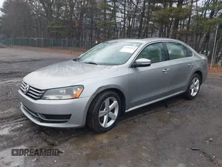 2012 Volkswagen Passat SE с VIN 1VWBH7A39CC108345, выставлен на аукционе IAAI как лот 41582865 с пробегом 168 741 миль миль и . История ставок и продаж доступна на DreamBid. Изображение 2.