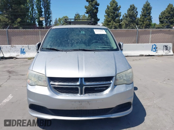 2012 Dodge Grand Caravan SXT with VIN 2C4RDGCG2CR223891, listed as a IAAI auction lot 42189650 with 119,669 mi miles and . Bid and sale history available at DreamBid. Image 6.