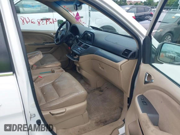 2007 Honda Odyssey EX с VIN 5FNRL38467B015508, выставлен на аукционе IAAI как лот 42438248 с пробегом Не указан миль и . История ставок и продаж доступна на DreamBid. Изображение 5.