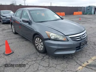 2011 Honda Accord LX z VIN 1HGCP2F33BA133629, wystawiony jako IAAI lot #41929333 z przebiegiem 103 831 mil mil oraz . Historia ofert i sprzedaży dostępna na DreamBid. Obrazek 1.