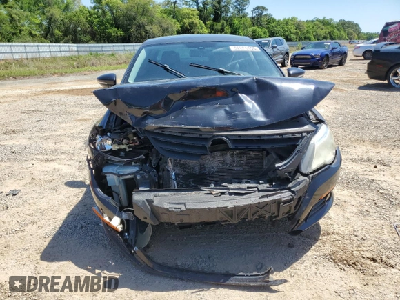 2011 Volkswagen CC Lux Plus with VIN WVWHN7AN4BE703226, listed as a Copart auction lot 52021595 with 132,242 mi miles and Salvage Title. Bid and sale history available at carsss.com. Image 5.