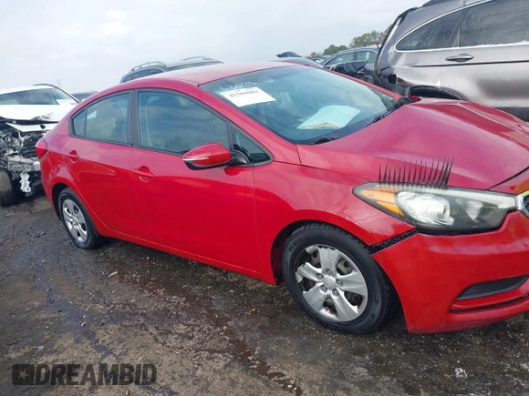 2015 Kia Forte LX with VIN KNAFX4A67F5381306, listed as a IAAI auction lot 41509081 with 175,383 mi miles and . Bid and sale history available at carsss.com. Image 13.