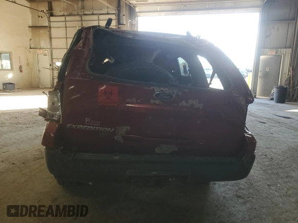 2004 Ford Expedition Special Service z VIN 1FMPU16L14LA69094, wystawiony jako Copart lot #79269544 z przebiegiem Nie podano mil oraz Szkoda całkowita • Salvage title. Historia ofert i sprzedaży dostępna na DreamBid. Obrazek 6.