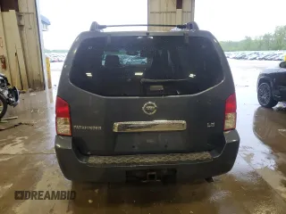 2005 Nissan Pathfinder LE z VIN 5N1AR18WX5C782110, wystawiony jako Copart lot #56986635 z przebiegiem 149 390 mil mil oraz Czysty tytuł • Clean title. Historia ofert i sprzedaży dostępna na DreamBid. Obrazek 6.