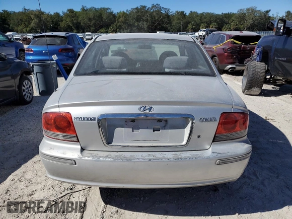 2005 Hyundai Sonata GL with VIN KMHWF25S25A129482, listed as a Copart auction lot 81823244 with 247,656 mi miles and Clean Title. Bid and sale history available at carsss.com. Image 6.