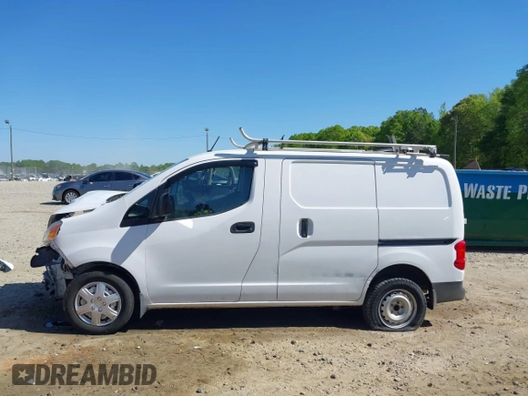2015 Nissan NV200 SV z VIN 3N6CM0KN0FK730113, wystawiony jako IAAI lot #42049374 z przebiegiem 126 771 mil mil oraz . Historia ofert i sprzedaży dostępna na DreamBid. Obrazek 14.