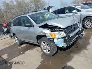 2011 Toyota RAV4 with VIN 2T3BF4DV4BW164063, listed as a IAAI auction lot 41878344 with 147,020 mi miles. Bid and sale history available at carsss.com. Image 1.