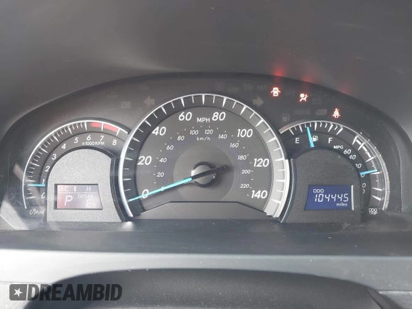 2014 Toyota Camry SE with VIN 4T1BK1FK5EU551196, listed as a IAAI auction lot 41912297 with 104,445 mi miles. Bid and sale history available at carsss.com. Image 7.