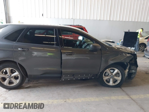 2018 Ford Edge SE with VIN 2FMPK4G90JBB79933, listed as a IAAI auction lot 41896201 with 60,939 mi miles and . Bid and sale history available at DreamBid. Image 14.