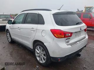 2015 Mitsubishi Outlander GT with VIN 4A4AR4AW5FE049655, listed as a IAAI auction lot 42352679 with 160,393 mi miles and . Bid and sale history available at DreamBid. Image 3.