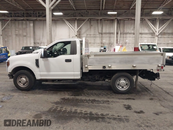 2019 Ford F-250 XL with VIN 1FDBF2A67KED43220, listed as a IAAI auction lot 41530151 with 65,176 mi miles and . Bid and sale history available at DreamBid. Image 14.