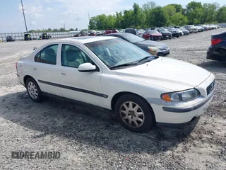 2002 Volvo S60 z VIN YV1RS61R822103797, wystawiony jako IAAI lot #42048945 z przebiegiem 148 447 mil mil oraz . Historia ofert i sprzedaży dostępna na DreamBid. Obrazek 1.