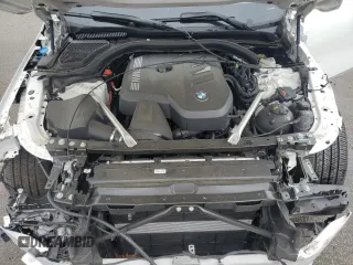 2024 BMW 5 Series 530i xDrive z VIN WBA53FJ05RCP95117, wystawiony jako Copart lot #56534135 z przebiegiem 14 831 mil mil oraz Szkoda całkowita • Salvage title. Historia ofert i sprzedaży dostępna na DreamBid. Obrazek 11.