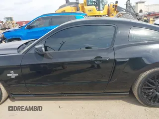 2010 Ford Mustang GT500 with VIN 1ZVBP8JS9A5130203, listed as a IAAI auction lot 42064720 with 32,461 mi miles. Bid and sale history available at carsss.com. Image 14.