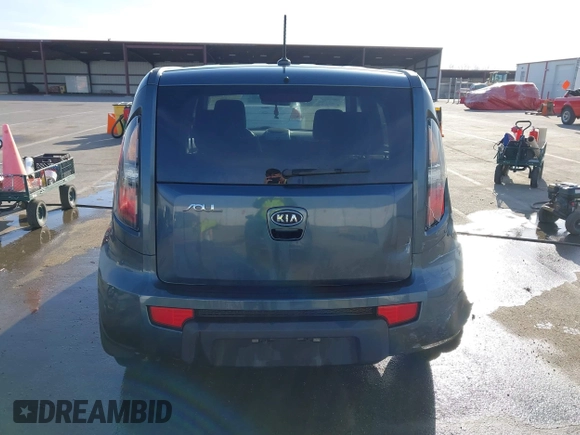 2011 Kia Soul + with VIN KNDJT2A2XB7248743, listed as a IAAI auction lot 41791749 with 242,408 mi miles. Bid and sale history available at carsss.com. Image 17.