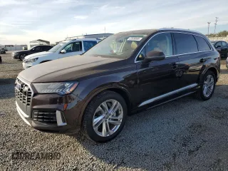 2020 Audi Q7 Prestige with VIN WA1VXAF78LD006406, listed as a Copart auction lot 42026085 with 83,208 mi miles and Clean title. Bid and sale history available at DreamBid. Image 1.