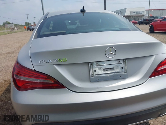 2018 Mercedes-Benz CLA 250 with VIN WDDSJ4EB4JN617063, listed as a IAAI auction lot 42205035 with 88,145 mi miles and . Bid and sale history available at DreamBid. Image 16.