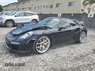 2015 Porsche 911 Turbo S with VIN WP0AD2A94FS166536, listed as a Copart auction lot 71944844 with 9,222 mi miles and Salvage Title. Bid and sale history available at carsss.com. Image 1.