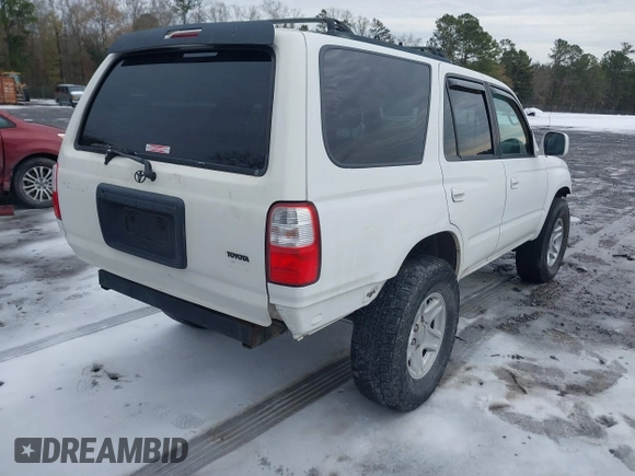 2002 Toyota 4Runner SR5 z VIN JT3GN86R620228645, wystawiony jako IAAI lot #41427161 z przebiegiem Nie podano mil oraz . Historia ofert i sprzedaży dostępna na DreamBid. Obrazek 4.