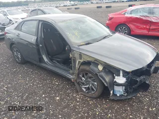 2024 Hyundai Elantra SEL with VIN KMHLM4DG4RU689798, listed as a IAAI auction lot 42680160 with 14,903 mi miles and . Bid and sale history available at DreamBid. Image 1.