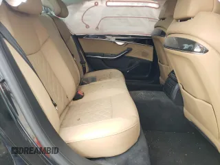 2020 Audi S8 z VIN WAU8SAF86LN015865, wystawiony jako Copart lot #71360452 z przebiegiem Nie podano mil oraz . Historia ofert i sprzedaży dostępna na DreamBid. Obrazek 10.