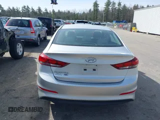 2018 Hyundai Elantra SE z VIN 5NPD74LF6JH297204, wystawiony jako IAAI lot #41903796 z przebiegiem 105 550 mil mil oraz . Historia ofert i sprzedaży dostępna na DreamBid. Obrazek 16.