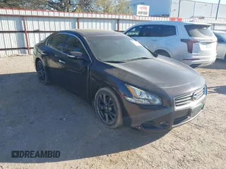 2014 Nissan Maxima SV z VIN 1N4AA5AP8EC459931, wystawiony jako IAAI lot #41780765 z przebiegiem 155 625 mil mil oraz . Historia ofert i sprzedaży dostępna na DreamBid. Obrazek 1.