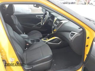 2013 Hyundai Veloster w/Black Int with VIN KMHTC6AD4DU167576, listed as a IAAI auction lot 41491479 with 90,033 mi miles and . Bid and sale history available at DreamBid. Image 5.