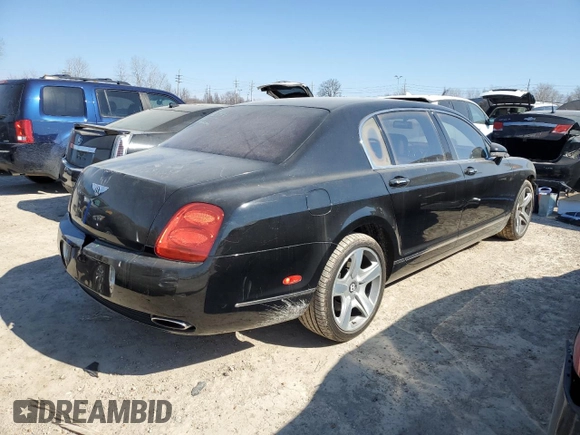 2006 Bentley Flying Spur z VIN SCBBR53W96C032273, wystawiony jako Copart lot #46582715 z przebiegiem Nie podano mil oraz Szkody całkowita. Historia ofert i sprzedaży dostępna na DreamBid. Obrazek 3.