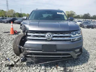 2018 Volkswagen Atlas SEL z VIN 1V2SR2CA4JC583122, wystawiony jako Copart lot #52748205 z przebiegiem 86 071 mil mil oraz Szkoda całkowita • Salvage title. Historia ofert i sprzedaży dostępna na DreamBid. Obrazek 5.