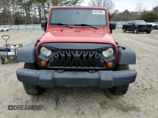 2007 Jeep Wrangler Unlimited X with VIN 1J4GA39137L111198, listed as a Copart auction lot 44244805 with 157,922 mi miles and Salvage Title. Bid and sale history available at DreamBid. Image 5.