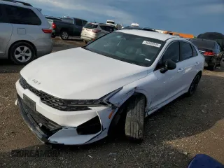 2023 Kia K5 GT-Line z VIN 5XXG64J2XPG199085, wystawiony jako Copart lot #56509545 z przebiegiem 57 477 mil mil oraz Szkoda całkowita • Salvage title. Historia ofert i sprzedaży dostępna na DreamBid. Obrazek 1.