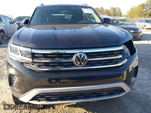 2022 Volkswagen Atlas SE with VIN 1V2DP2CA4NC532255, listed as a IAAI auction lot 41596701 with 33,352 mi miles and . Bid and sale history available at DreamBid. Image 12.